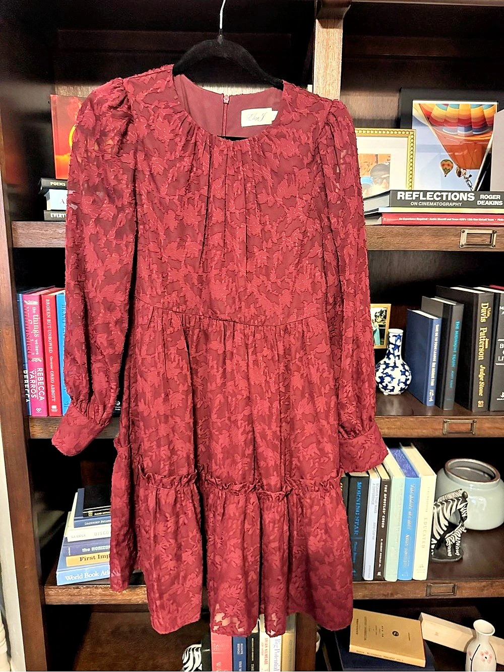 Eliza J Floral Mini Dress in Burgundy Size 8 Like New